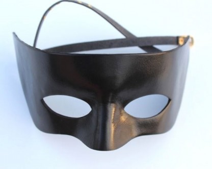 Bandit Mask in Leather