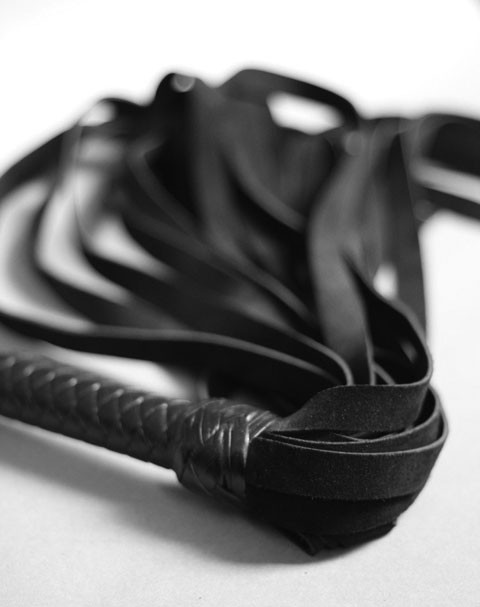 Flogger in Soft Cowhide