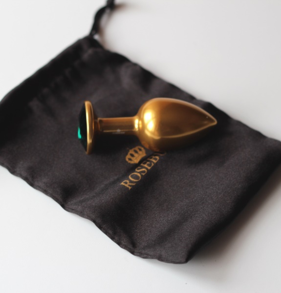 o que é plug anal Lightweight Butt Plug in Gold with Swarovski Crystal
