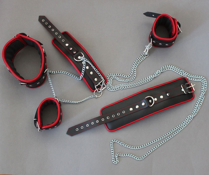 Padded Leather Shackles with Chain