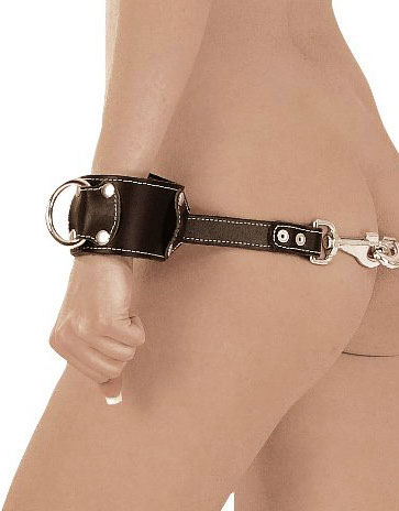 Wrist Cuffs Loop Style in Bondage Leather